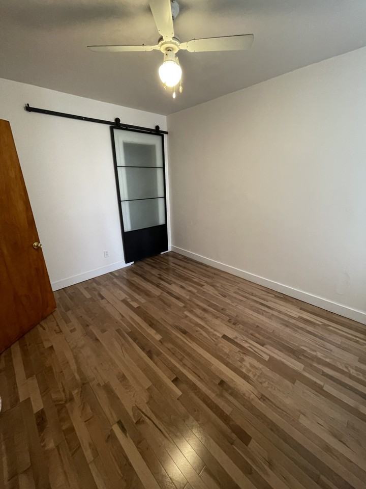 941 Rue Lacasse - Photo 2 of 13