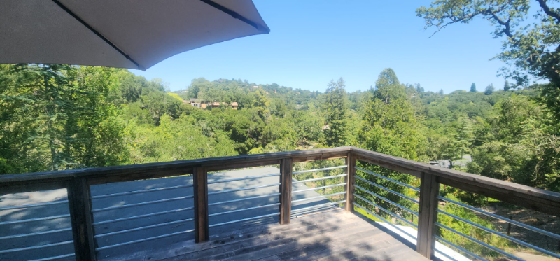 60 Camino Don Miguel