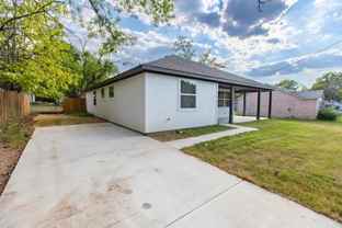 1705 Sycamore St - Photo 1 of 1