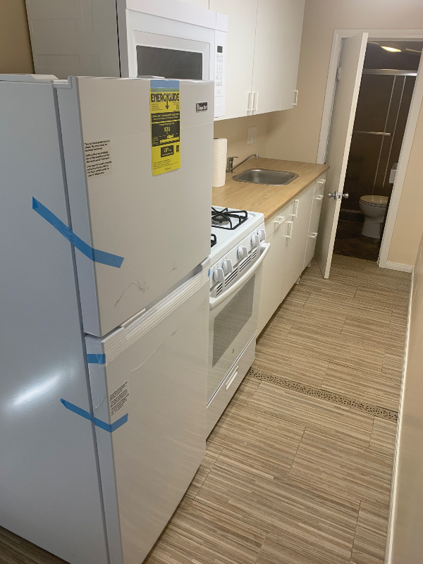 2817 S Center St - Photo 5 of 10