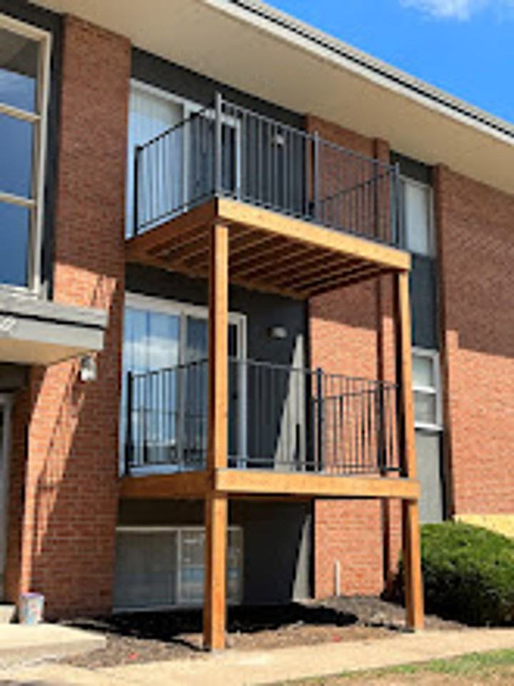 Blue Springs Apartments - Photo 4 of 50