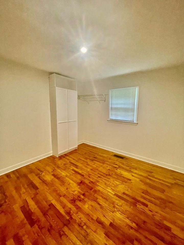 914 Holder Dr - Photo 7 of 15