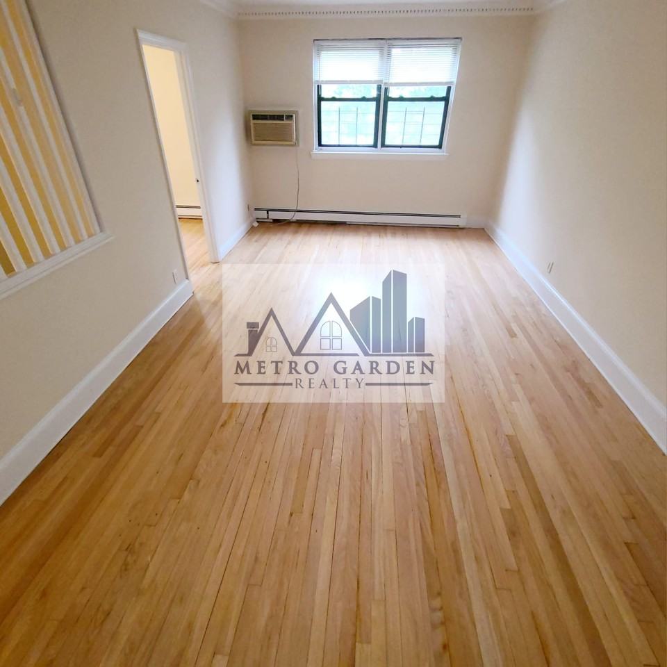 72-38 Yellowstone Boulevard #2 - Photo 2 of 20