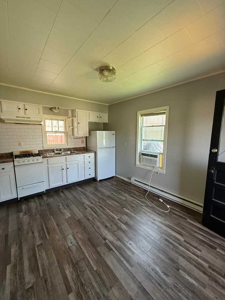 118 N 8th St #REAR - Photo 5 of 10