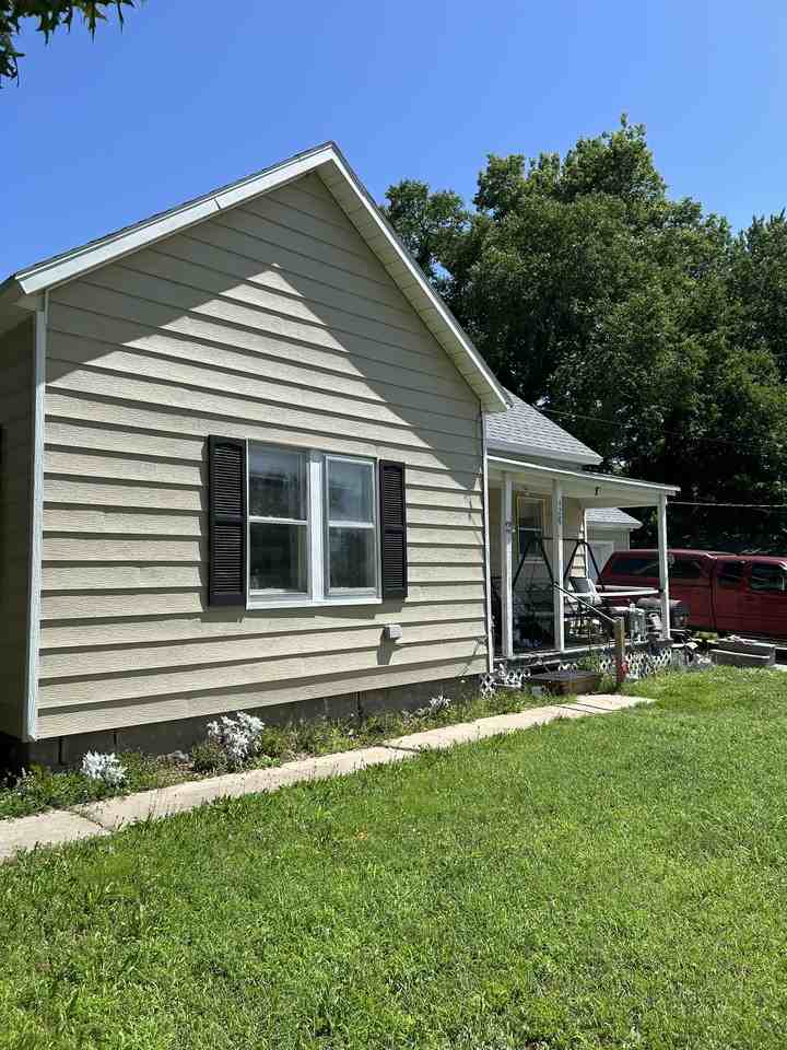 428 S Union St #NA - Photo 2 of 6