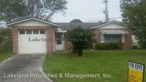 1928 Alexander Dr - Photo 2 of 17