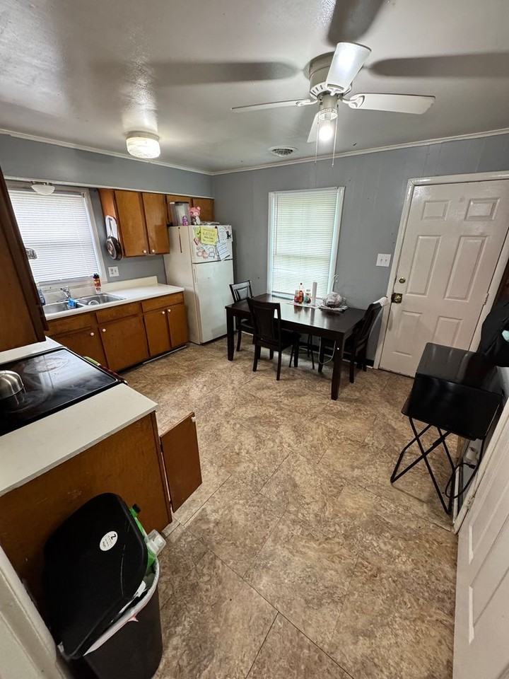 1508 Overlook St - Photo 3 of 12