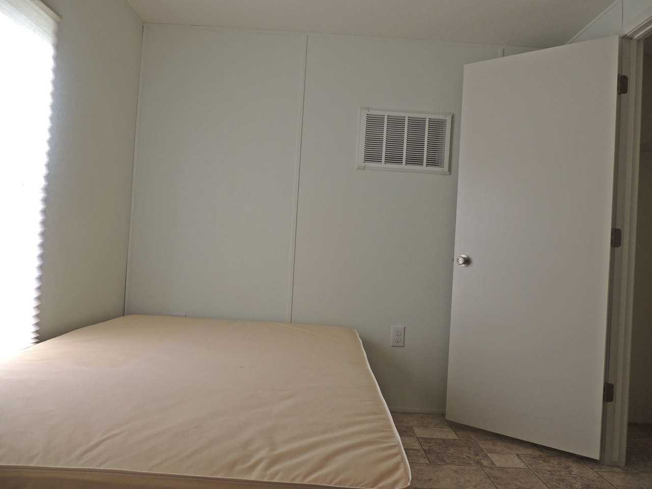 1928 Calderwood Hwy - Photo 2 of 9