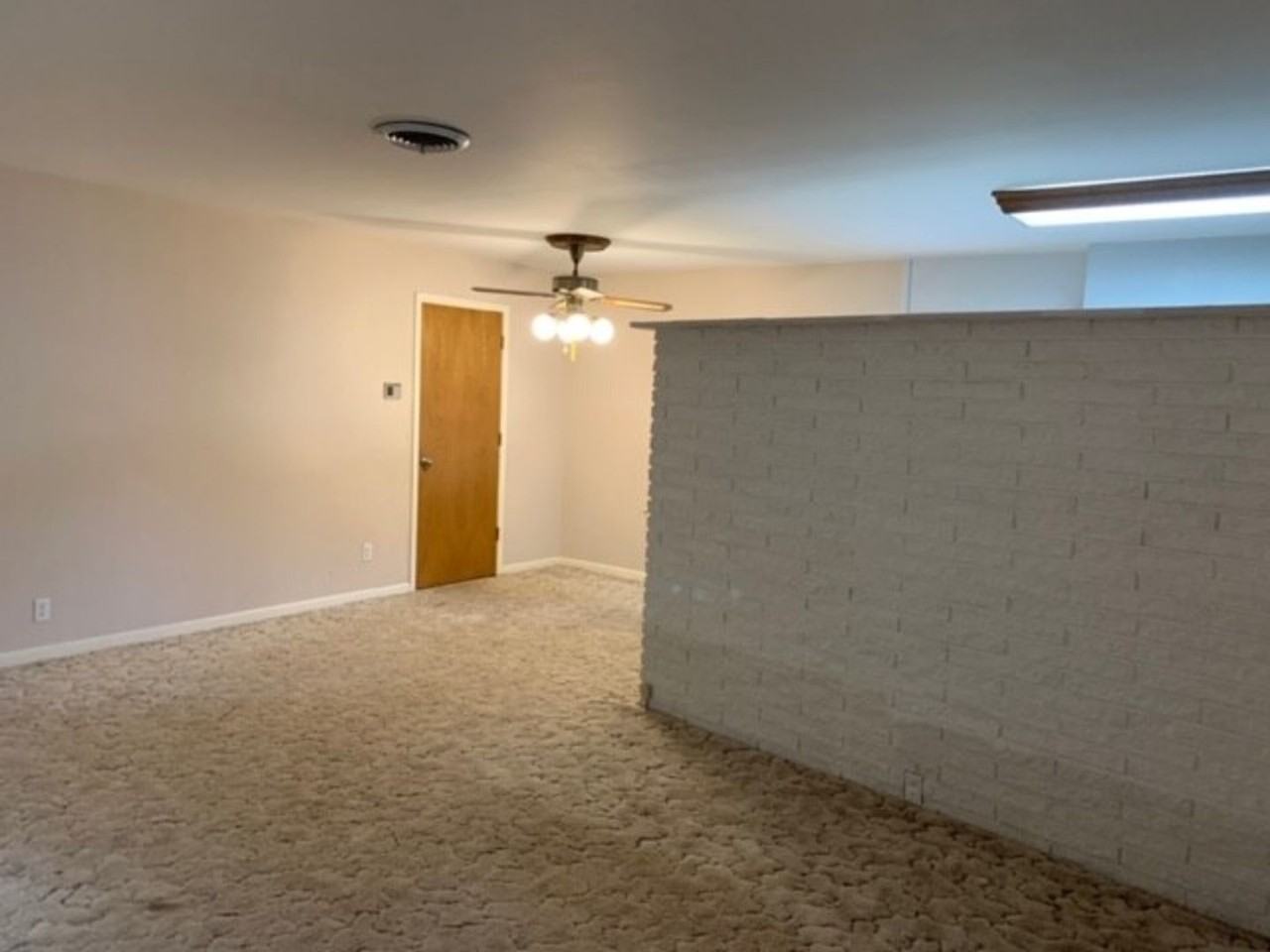 4519 Creekmoor Dr - Photo 5 of 14