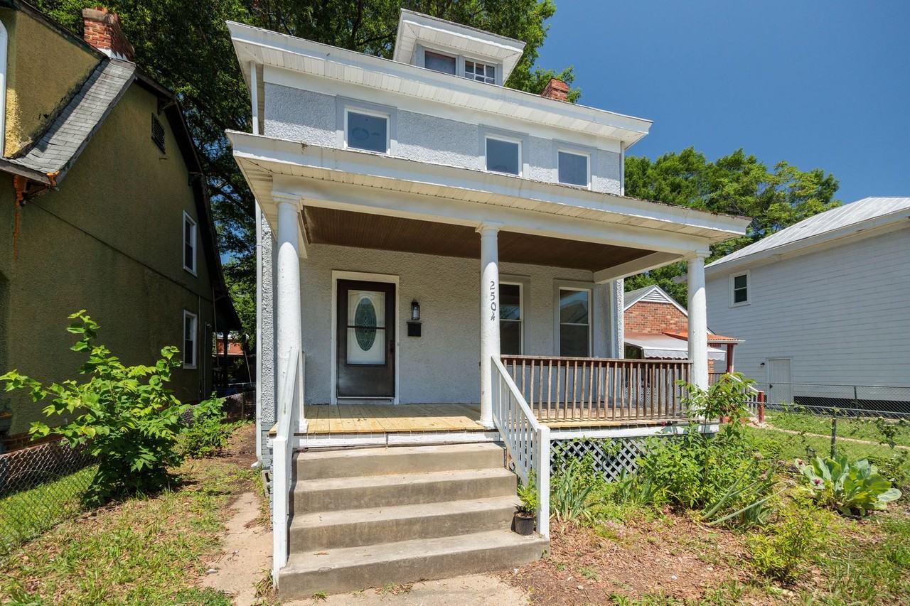 2504 5th Ave - Photo 2 of 34