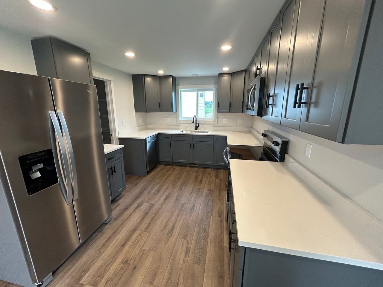 112 H Street Road - Photo 3 of 48