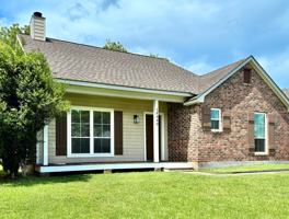 featured image of 18440 Lakefield Ave