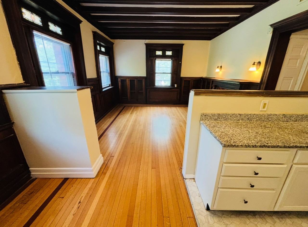 38 Willett St #2 - Photo 5 of 18