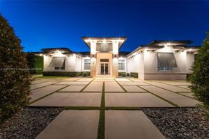 featured image of 10203 Sw 136th St #0