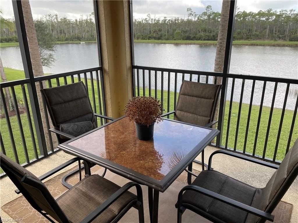 9727 Acqua Ct #421 - Photo 4 of 26