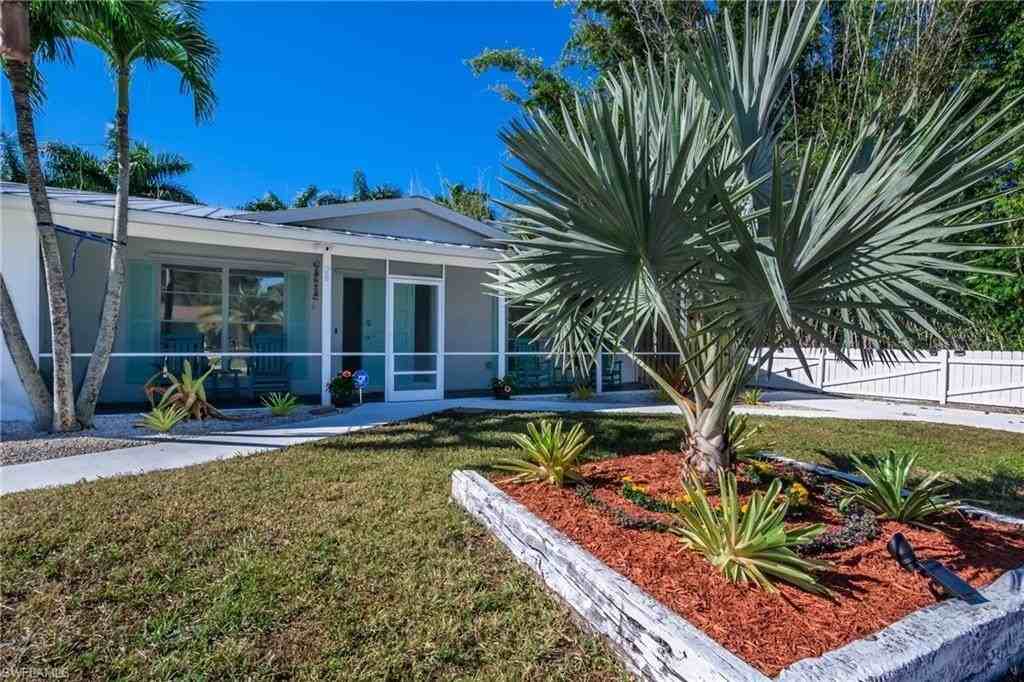 28 Constitution Dr - Photo 3 of 30