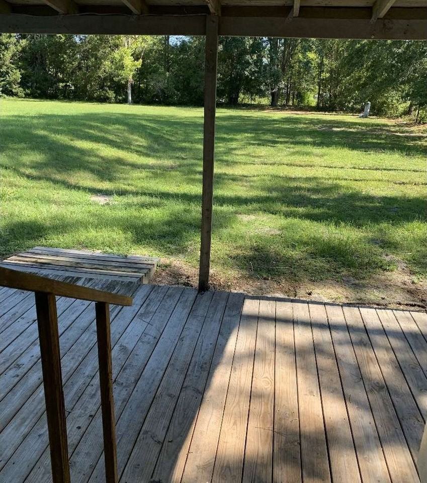 155 Ne Nikita Pl - Photo 7 of 9