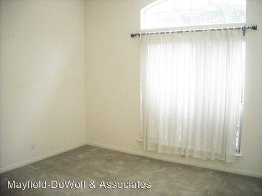 3747 Norman Loop - Photo 3 of 20