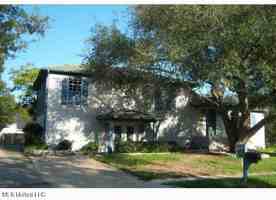 featured image of 900 Sea Cove St