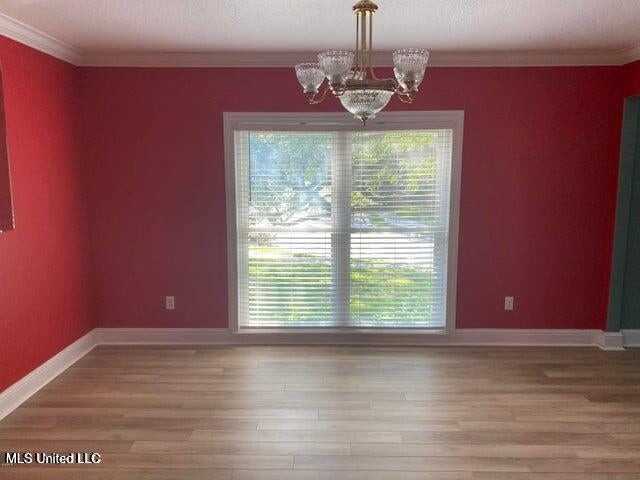 900 Sea Cove St - Photo 7 of 13