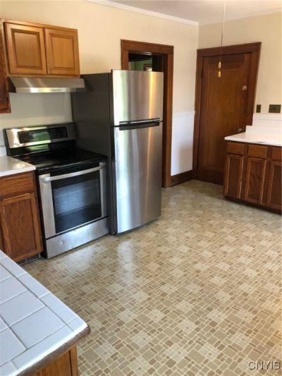 5 Hillside Ave - Photo 2 of 12