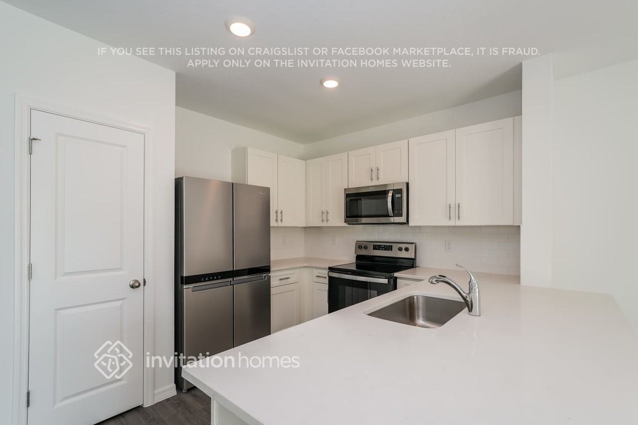 31271 Monterey Pine Street - Photo 7 of 26