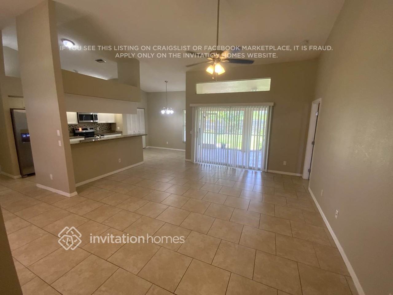 23306 Moorhead Ave - Photo 2 of 12