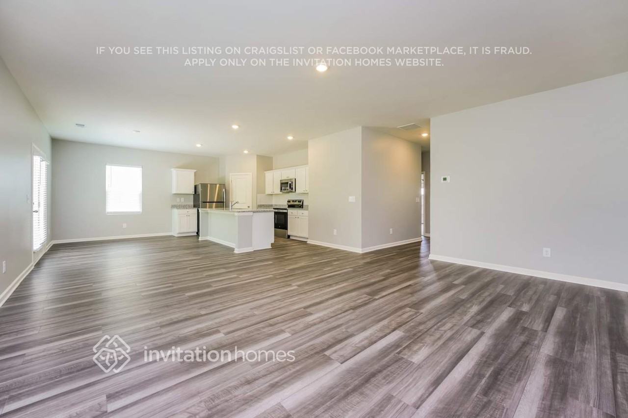 7783 Sudbury Cir - Photo 5 of 18