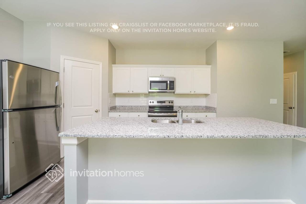7783 Sudbury Cir - Photo 7 of 18