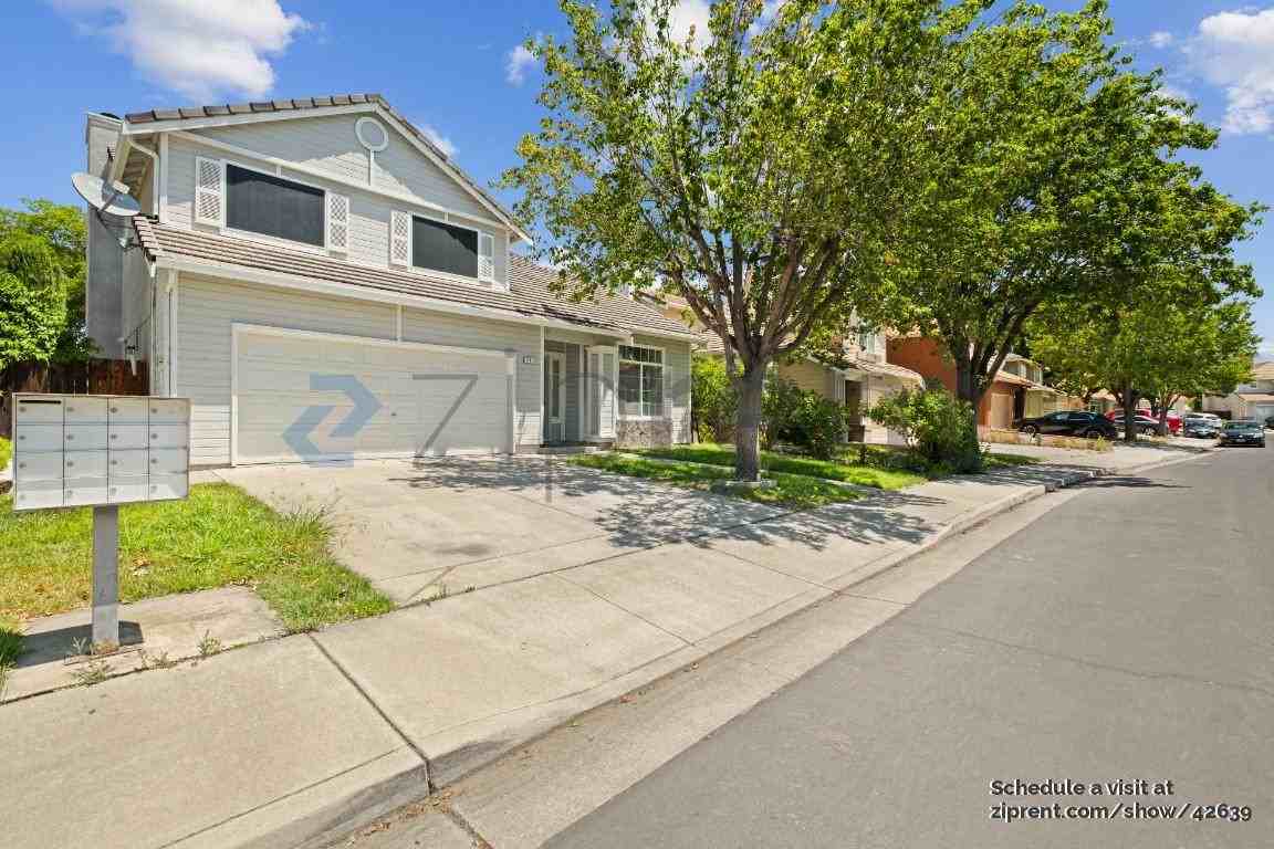 741 Glencreek Dr - Photo 2 of 36