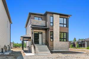 featured image of 300 Rue Josaphat-Laframboise