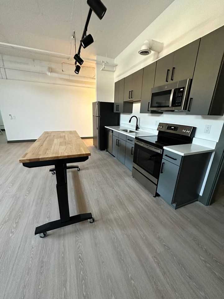 Ivy Lofts - Photo 3 of 10