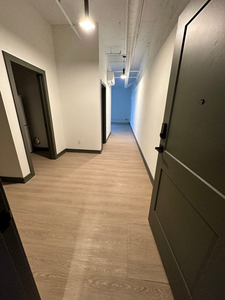 Ivy Lofts - Photo 7 of 10