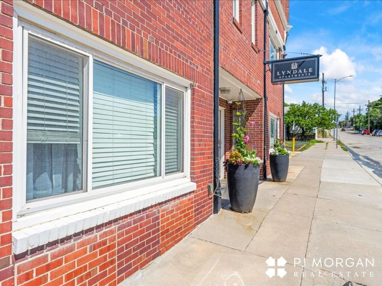 Lyndale Apartments - Photo 5 of 10