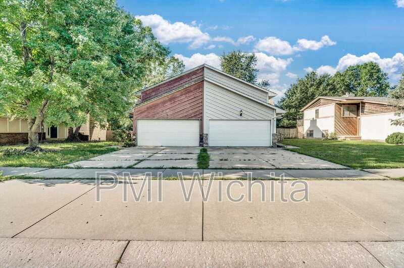 1707 E Pinion Rd - Photo 2 of 25