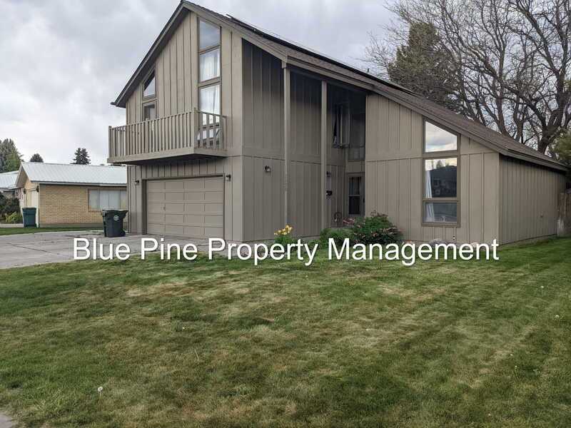 1190 York Dr - Photo 2 of 33