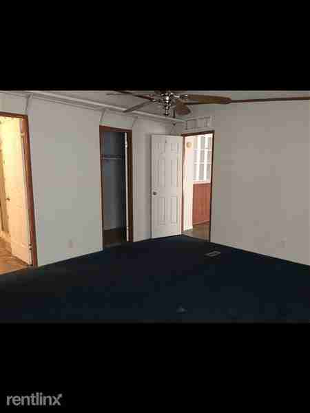 3028 Caldwell Ln - Photo 2 of 6