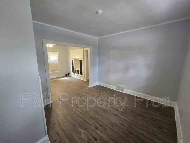 3895 N Dr William Finlayson St - Photo 3 of 9