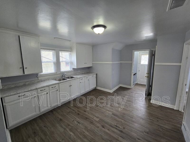 3895A N Dr William Finlayson St - Photo 3 of 10