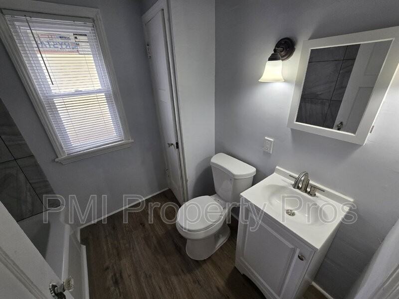 3897 N Dr William Finlayson St - Photo 5 of 10