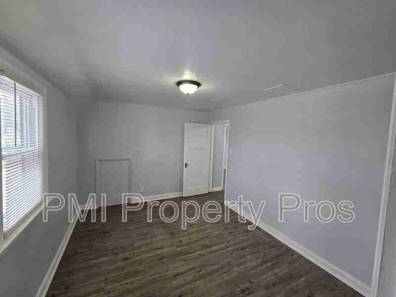 3897 N Dr William Finlayson St - Photo 7 of 10