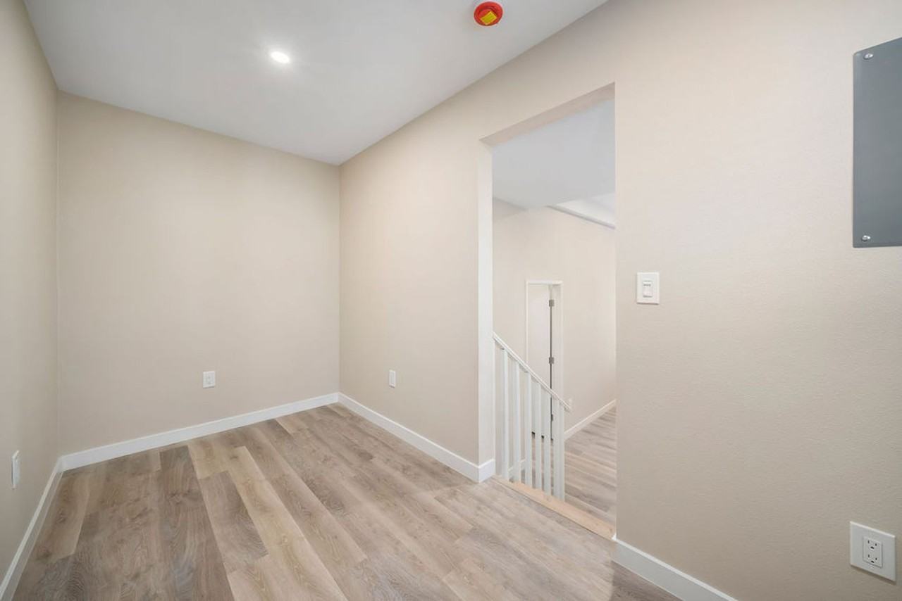 5353-5375 Olmeda - Photo 5 of 6