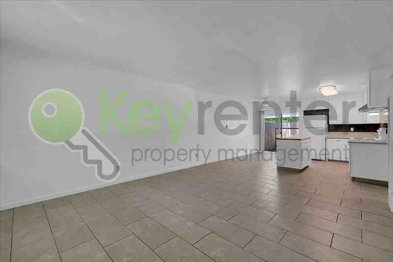 6201 Paris St #4 - Photo 5 of 23