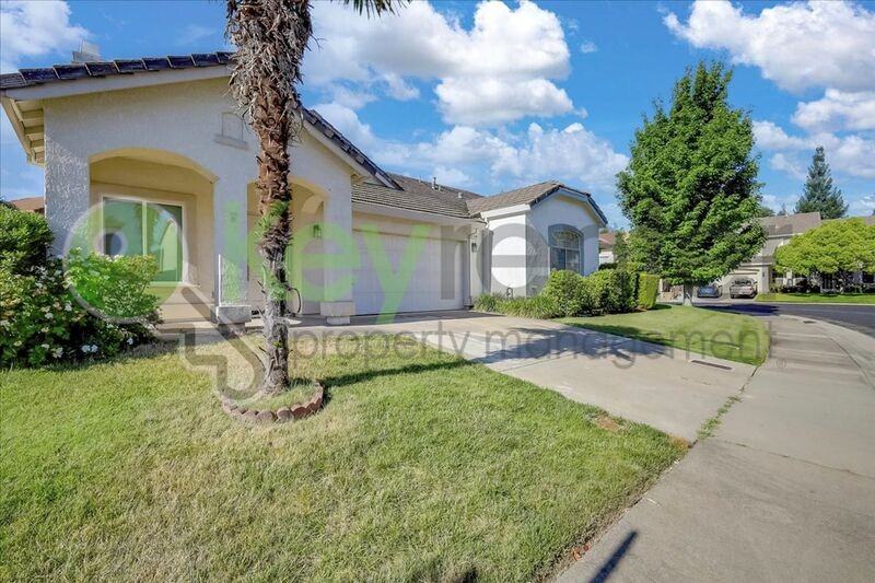 9105 Pinto Canyon Way - Photo 2 of 30