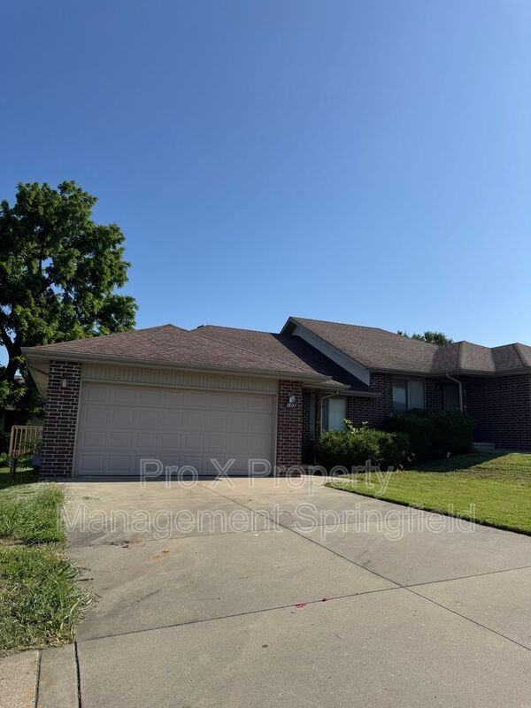 3807 W Montclair St - Photo 2 of 23