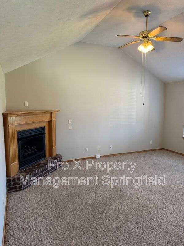 3807 W Montclair St - Photo 3 of 23