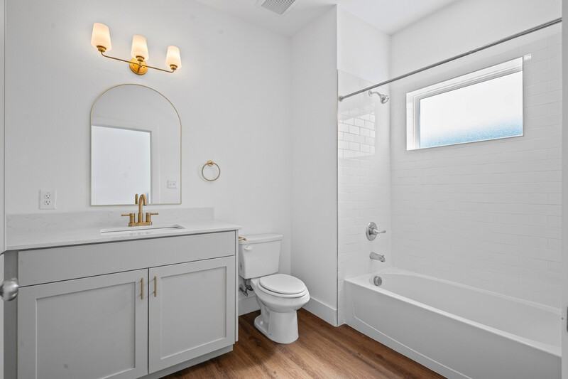 3142 Lubbock Ave - Photo 7 of 15