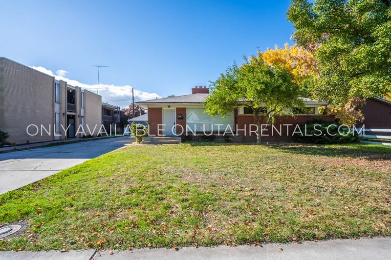 639 Nw - Photo 2 of 24