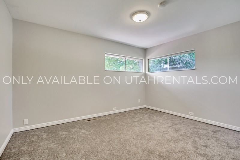 639 Nw - Photo 6 of 24