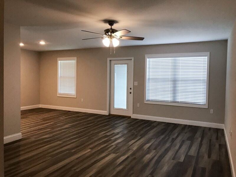 2240 Murphys Chapel Dr - Photo 3 of 17